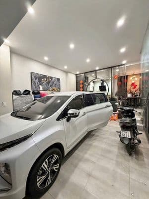 Nhà 3 tầng hẻm 6m Linh Đông - có chỗ đậu xe hơi, Đã hoàn công