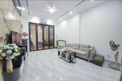 Nhà 35/38m - 5 tầng, Tương Mai - Giải Phóng, 7.5 tỷ