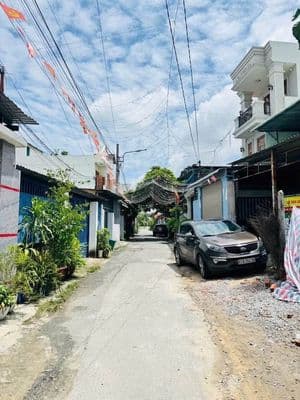 Bán đất tặng nhà Phú Hoà, 5x22m, giá 2 tỷ