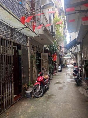 Cho thuê nhà 36.4m2 Nguyễn Khoái, 4 tầng, 5PN