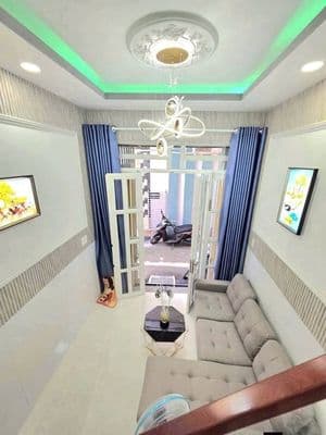 Nhà đẹp giá rẻ chỉ 7 triệu 4 pn