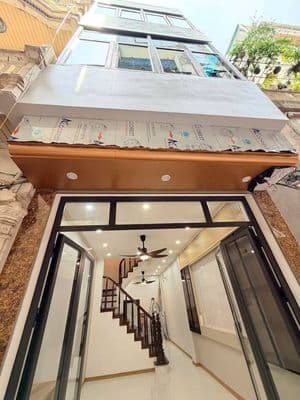 Nhà lô góc 35m² 4 tầng Ngọc Khánh, Ba Đình, Hà Nội