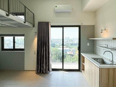Căn duplex ban công thoáng gần ĐH Tài chính Marketing