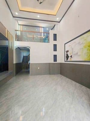 Bán nhà sổ chung 4x14m, 2PN, 2WC, gần TT văn hóa Phường Tân Khánh