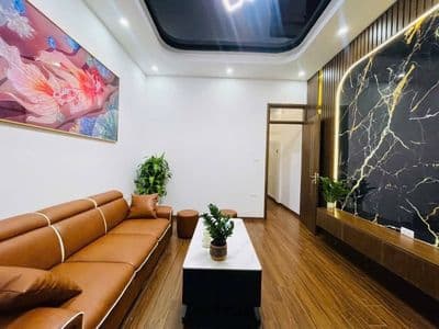 Nhà phố Trường Chinh, lô góc, ô tô, ngõ thông, kinh doanh