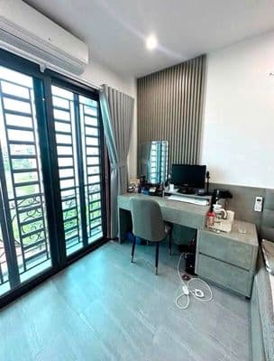 Nhà đẹp 3 ngủ Lạc Trung 36m2 8.489 tỷ