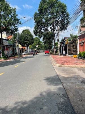 Bán đất lô góc Phạm Thị Tân, Phú Lợi