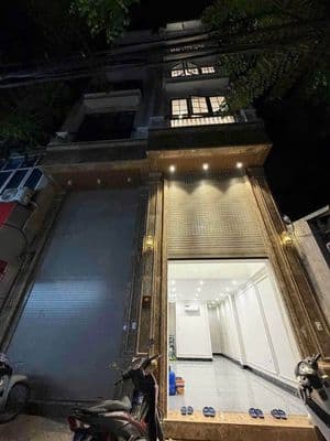 Cho thuê nhà mặt phố Khương Đình, Thanh Xuân, 7 tầng có thang máy