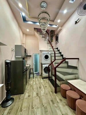 Nhà Hẻm 52 Trần Nguyên Đán,Tân Định,Quận 1.Cách mặt tiền 50m,hẻm thông
