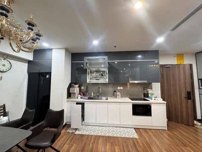 Bán nhà lô góc Trường Chinh, Đống Đa, ô tô đỗ cửa, 6 tầng