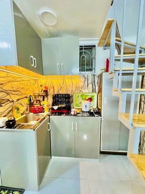 Nhà riêng 3 tầng 2 ngủ Hà Nội hơn 2 tỷ