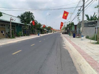 Bán đất Bình Nhâm, 330m2, mặt tiền kinh doanh