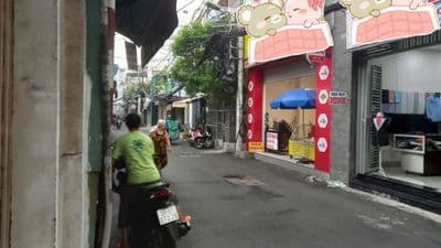 cho thue mb mặt tiền đương 5x12 lối đi riêng biệt trần Khắc Chân p9 pn