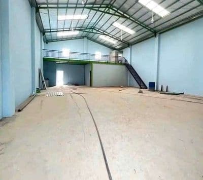 xưởng cho thuê bà điểm hóc môn DT 600 m giá 35tr