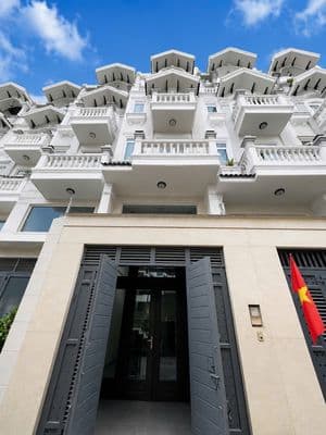 Cho thuê nhà mới xây đồng bộ-nguyễn văn dung- p6 - gv- 1 lửng 3 lầu_!