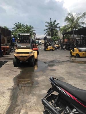 cho thuê kho bãi mặt tiền đg QL1A BHH B Bình tân DT 1500m2 giá 60tr