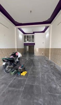 Cần cho thuê nhà mặt tiền 2,5 tầng đường ngũ hành sơn, đà nẵng