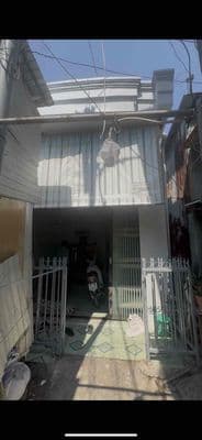Kẹt tiền hạ giá gấp 200 triệu