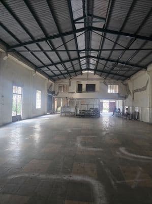Kho,xưởng sản xuất 500m² giá 40tr/t, đ lê trọng tấn