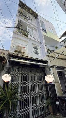 Bán nhà 4 tầng Âu Dương Lân P3. Q8 giá chỉ 4,9 tỷ