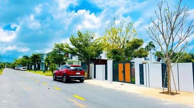 cặp 2 lô biệt thự cực đẹp gần biển