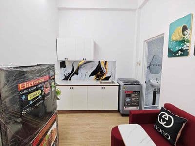 Cho thuê căn hộ 2pn, full nội thất, phòng đẹp, ở ngay