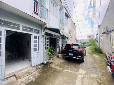 Nhà 40m2 Đường Xe Hơi Phường An Phú Đông 1 tỷ800tr Quận 12