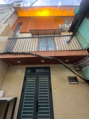 Bán nhà trưong định q3