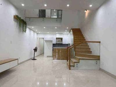 Nhà 2 tầng mới đẹp 2pn mặt tiền trung lương