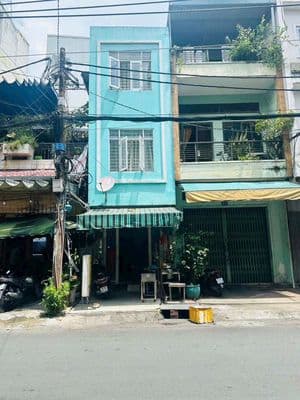 Nhà mt phan đình phùng, 3.2x7m, 2 lầu, giá 9 triệu