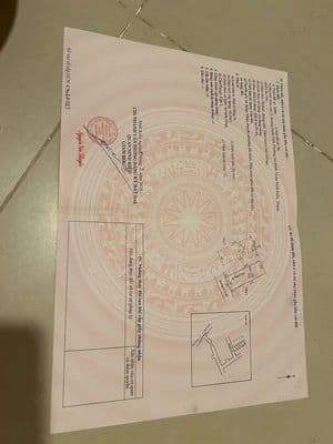 Nhà mới đẹp đang cho thuê cần tiền bán rẻ