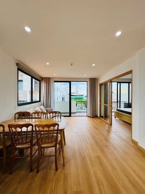 Căn hộ mới 2 phòng ngủ gần sân bay - trung tâm thành phố