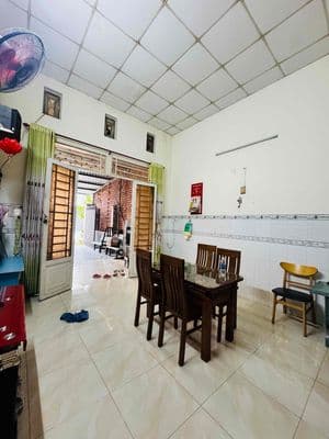 Hiếm Còn Sót Lại Mặt Tiền KD Võ Văn Hát 93m2 Chỉ 5.9 Tỷ