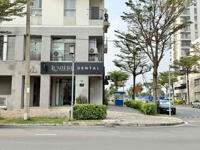Mặt bằng góc 2 mặt tiền đường lớn phú mỹ hưng q7 giá rẻ dễ kinh doanh