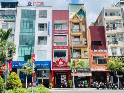 Mặt tiền phan xích long – vị trí kinh doanh đắc địa - 4x20 - 5 tầng