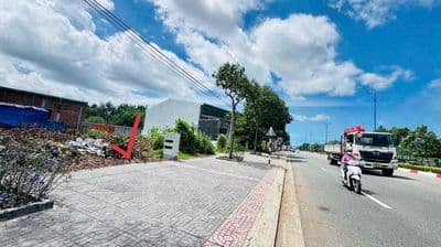 1 cặp mặt tiền đường 44a- võ thị sáu- phước hải- hcm ; thuận tiện kinh