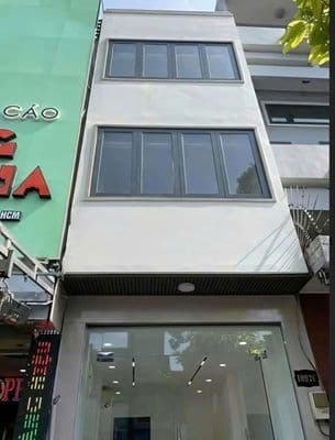 Nguyên căn mặt tiền cho thuê KD tự do đường 3/2 Quận 11.