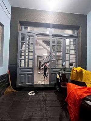 Nhà nguyên căn Tân Bình, Trần Thái Tông - Gần Chợ Tân Trụ - HXH