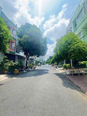 Cho thuê nhà khu dân cư bình hưng. kế bến xe quận 8.