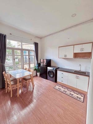 Căn hộ dv 2pn ban công nvt công lý 75m2 nkkn