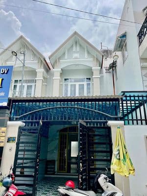 Cho Thuê Nhà Gần Chợ Vườn Lài DT 4x17 1Trệt 1Lầu 2Pn 3Wc Hẻm Ôtô