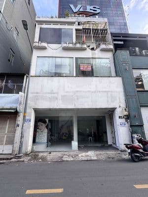 Cho thuê MT 8x7m Lương Hữu Khánh sát Nguyễn Thị Minh Khai Q1