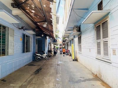 Bán đất thổ cư gần đường Hưng Đạo Vương, ngay bánh kem Siusiu