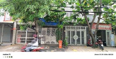 Cần bán gấp nhà mt kênh 19/5b tây thạnh.