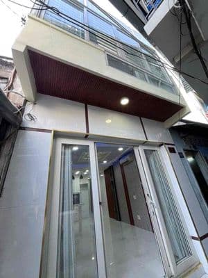 bán nhà giá rẻ ngay trung tâm quận 8 giáp q5 q10 q1 sát bên