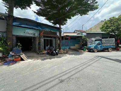 Nhà mặt tiền bùi văn ngữ, 55m2 sửa mới