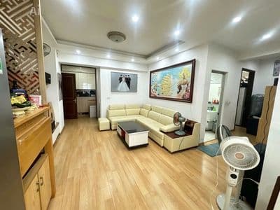 Bán gấp căn hộ phố Nguyễn Cao Luyện, Việt Hưng, Long Biên, Hà Nội