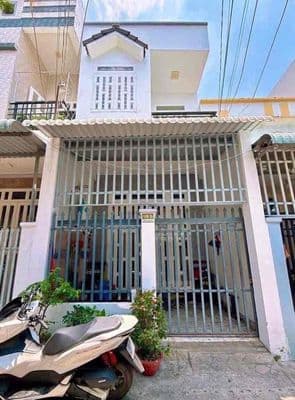 1 tỷ 750tr – nhà 1 trệt 1 lầu, sổ riêng, hồ học lãm, bình tân