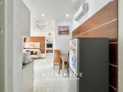 2pn ban công full nội thất thang máy kdc him lam