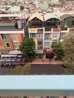 Cho thuê nhà nguyên căn Đường Ba Tơ Q8 Diện tích: 5 × 20 m, 3.5 tấm